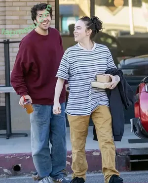 Billie Eilish / Fake / billeeilish / billieeilish nude photo #4394