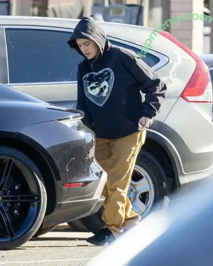 Billie Eilish / Fake / billeeilish / billieeilish nude photo #4450