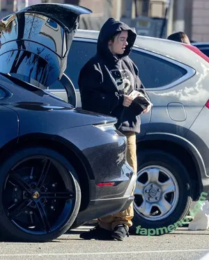 Billie Eilish / Fake / billeeilish / billieeilish nude photo #4454