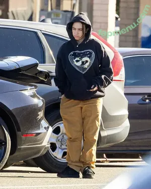 Billie Eilish / Fake / billeeilish / billieeilish nude photo #4460