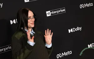 Billie Eilish / Fake / billeeilish / billieeilish nude photo #4467