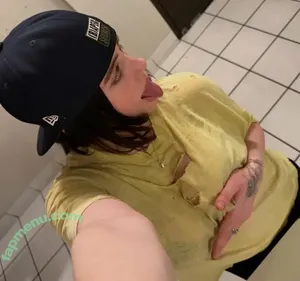 Billie Eilish / billeeilish / billieeilish nude photo #4478