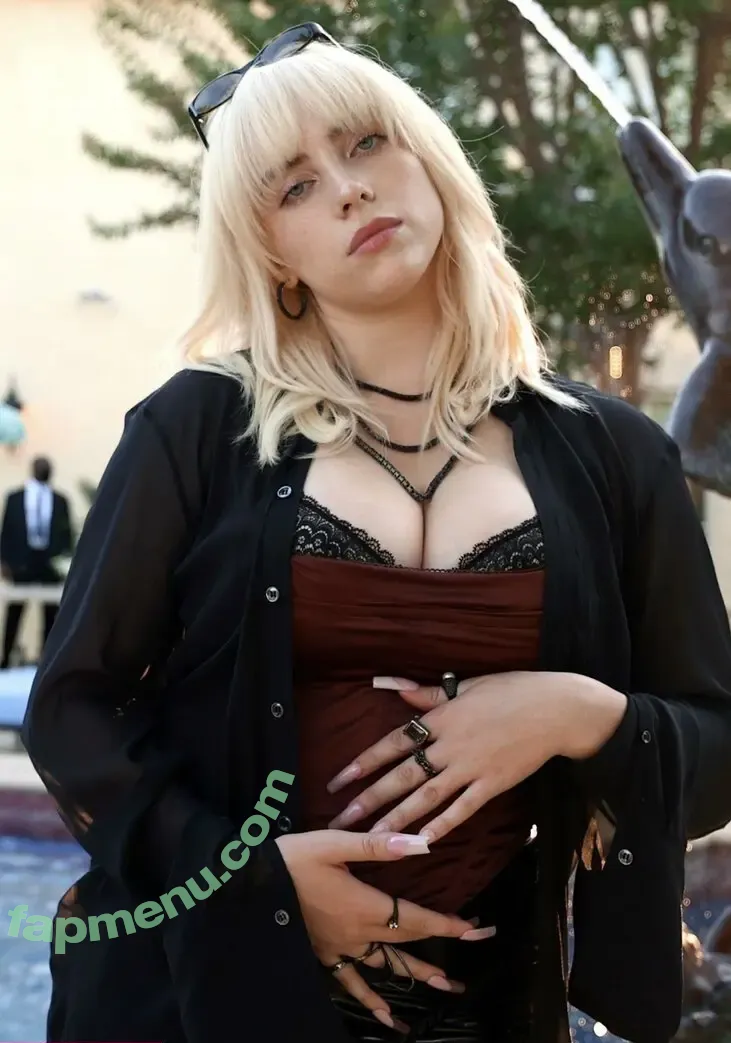 Billie Eilish nude photo #4002 (Fake / billeeilish / billieeilish)