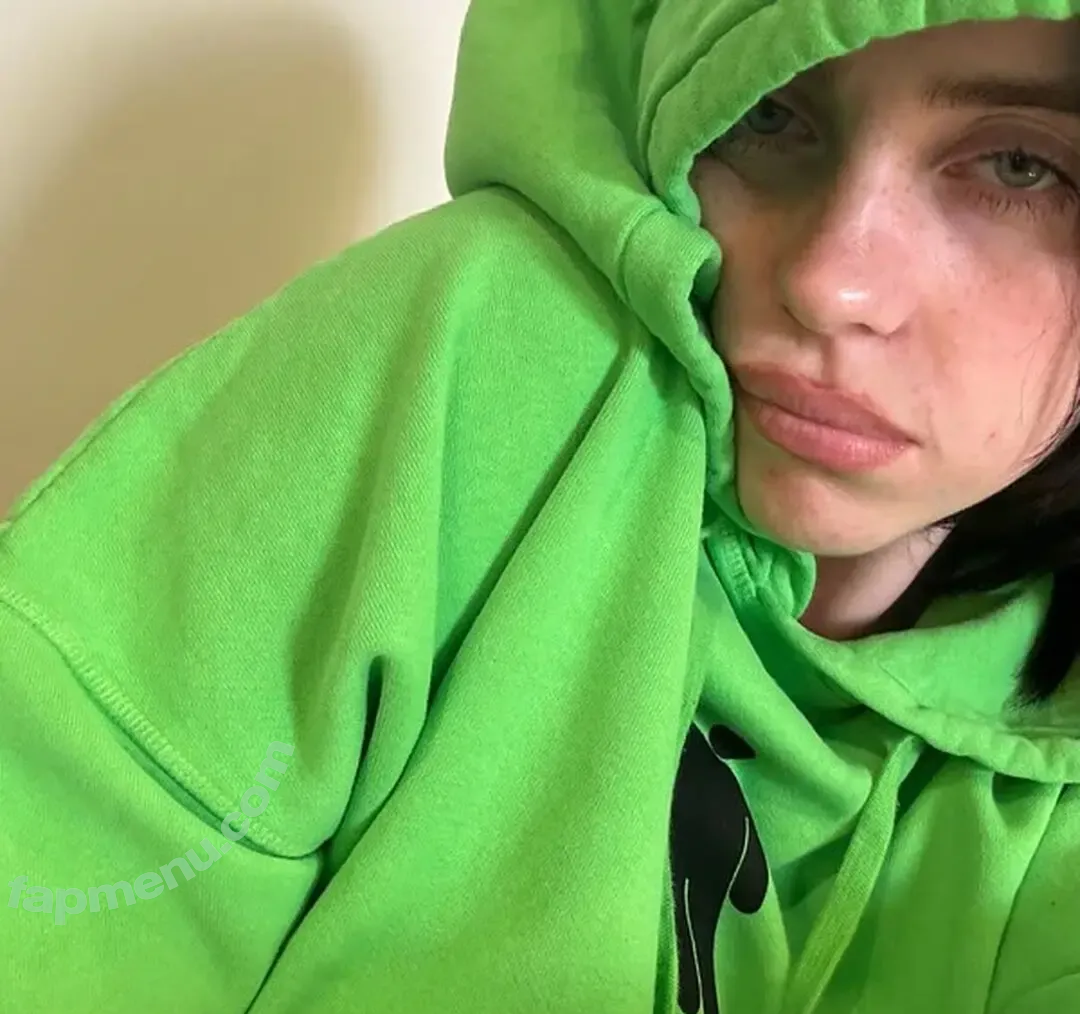 Billie Eilish nude photo #4157 (Fake / billeeilish / billieeilish)