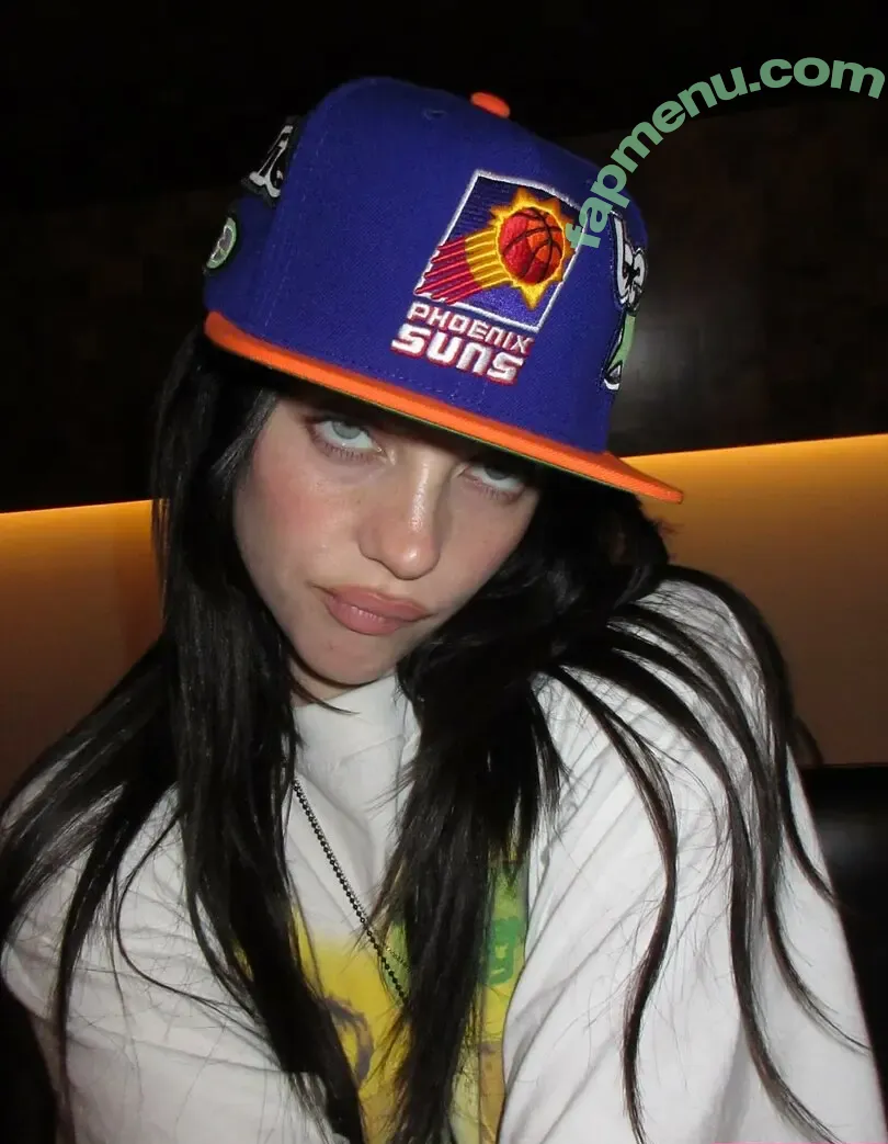 Billie Eilish nude photo #4298 (billieeilish)