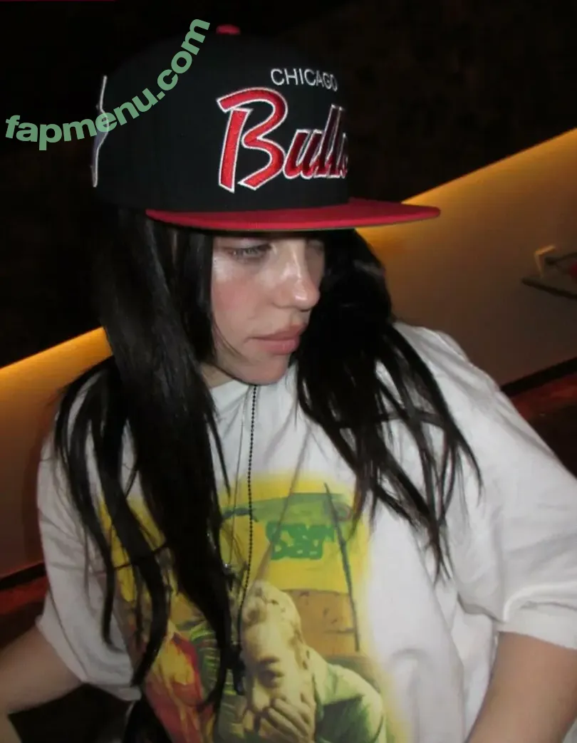 Billie Eilish nude photo #4301 (billieeilish)