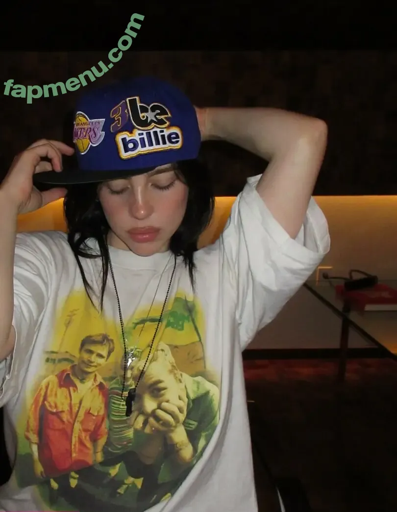 Billie Eilish nude photo #4304 (billieeilish)