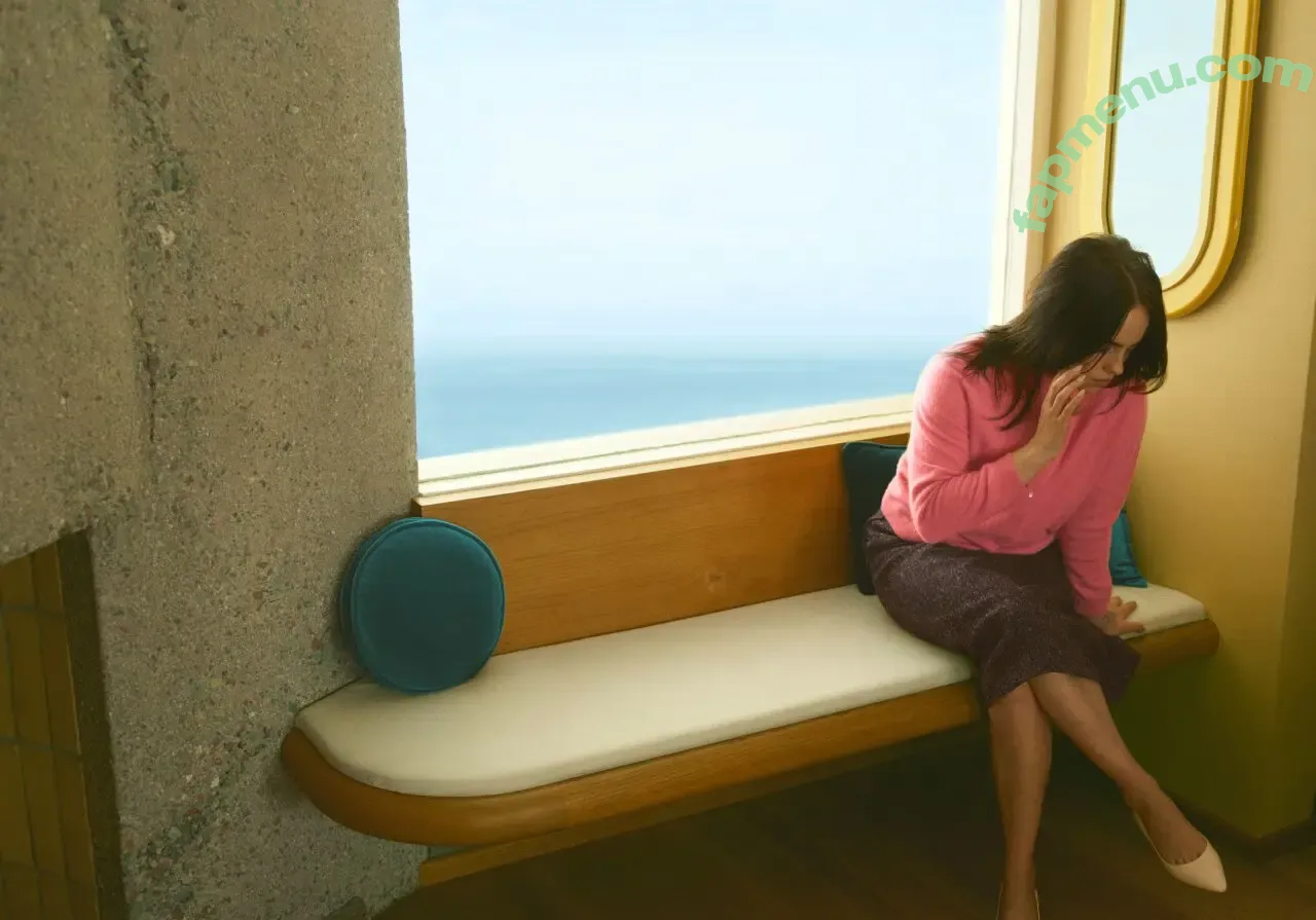 Billie Eilish nude photo #4322 (billieeilish)