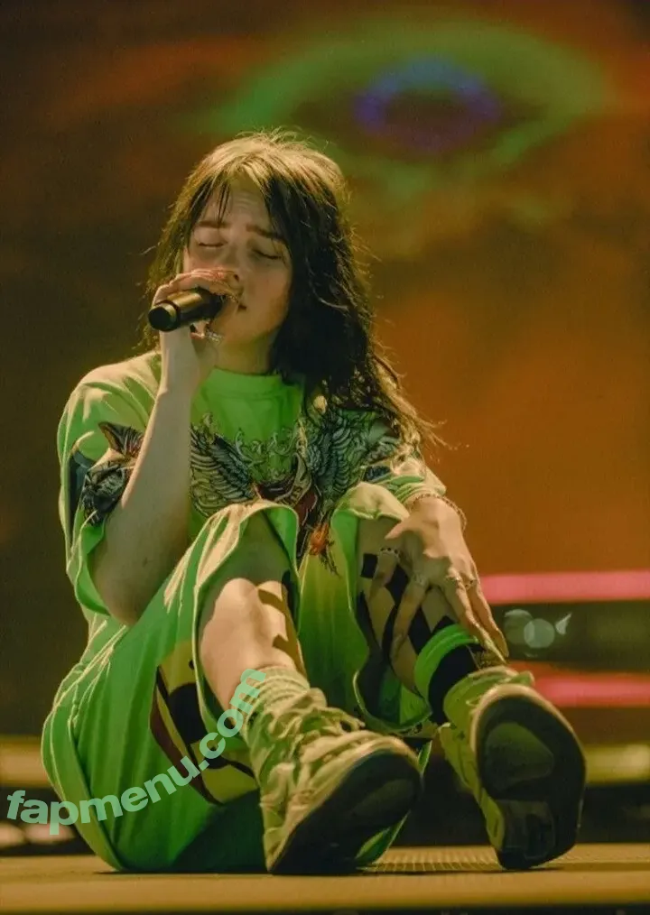 Billie Eilish nude photo #4402 (Fake / billeeilish / billieeilish)