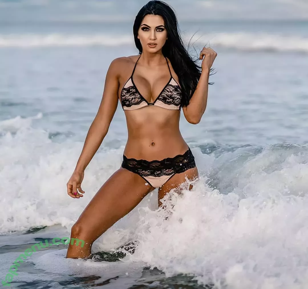 Billie Kay nude photo #0083 (chessiekay / jessicamckay)