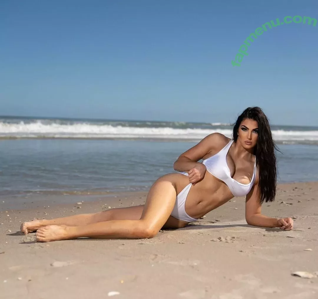 Billie Kay nude photo #0106 (chessiekay / jessicamckay)