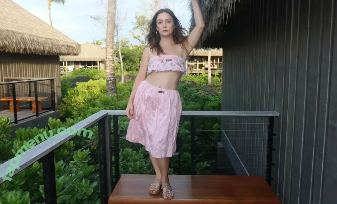 Billie Lourd nude photo #0050 (praisethelourd)