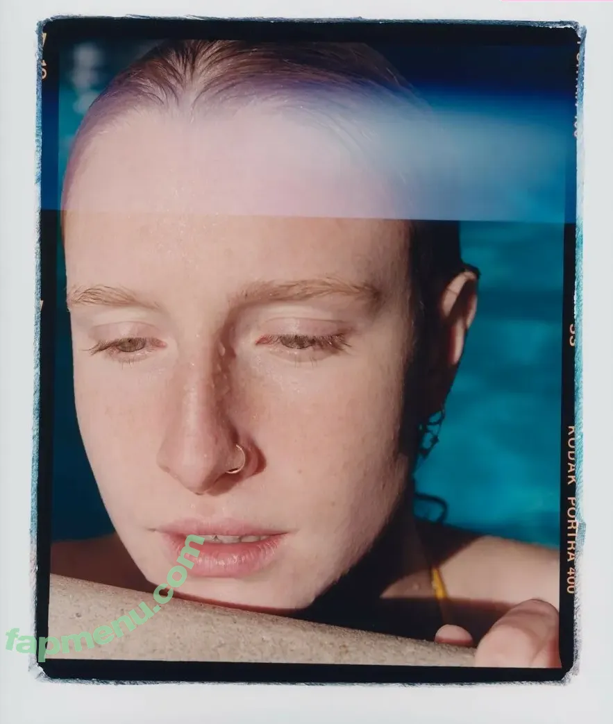 Billie Marten nude photo #0015 (billiemarten)