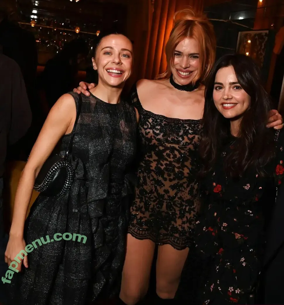 Billie Piper nude photo #0581 (billiepiper)