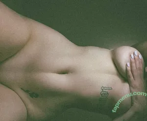  nude photo #0003