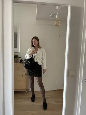 Bilochka ASMR / belochka_real nude photo #0037