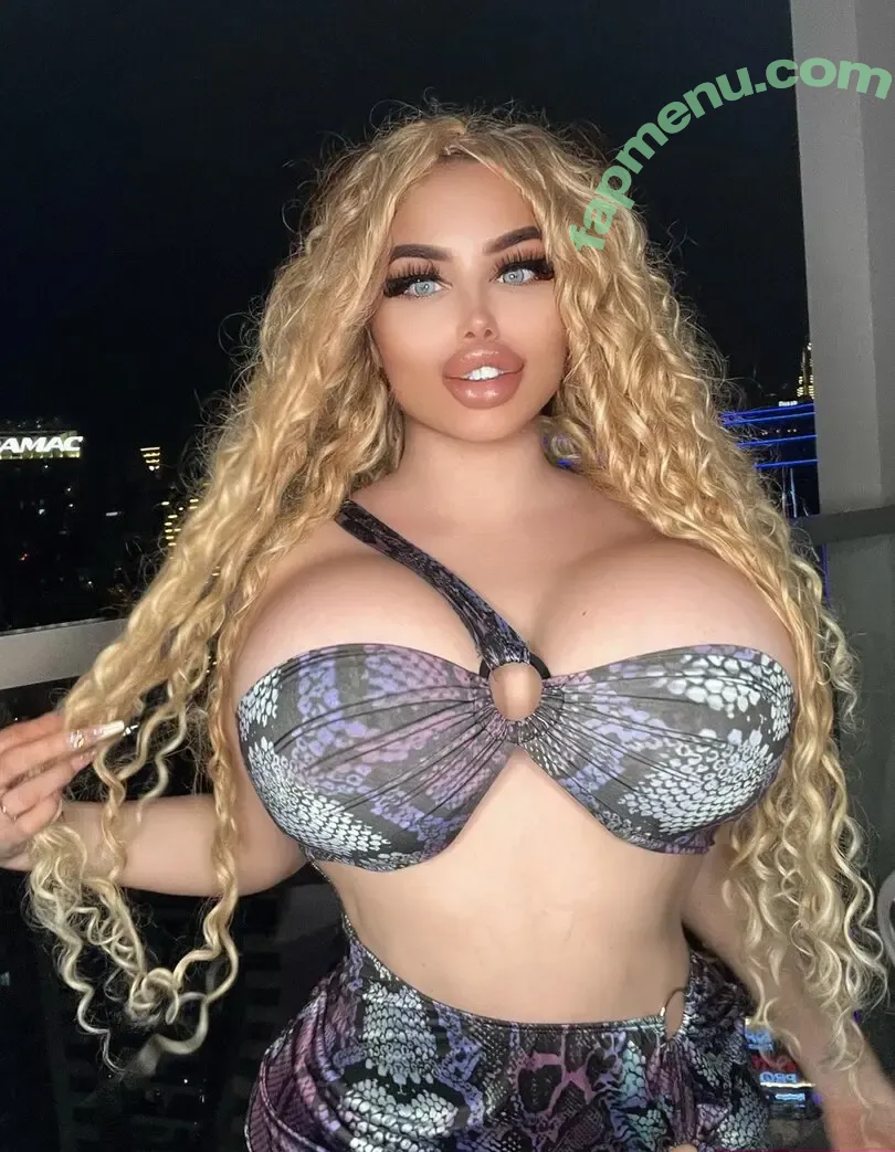 bimbobarbie nude photo #0002 (bimbobarbie)
