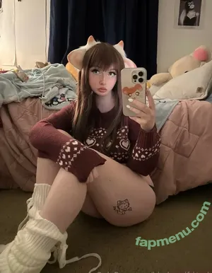 bimbogrlfriend / julie / juliekkuma_ / thankyousnext nude photo #0065