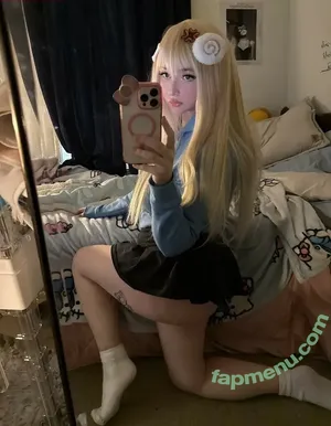 bimbogrlfriend / julie / juliekkuma_ / thankyousnext nude photo #0095