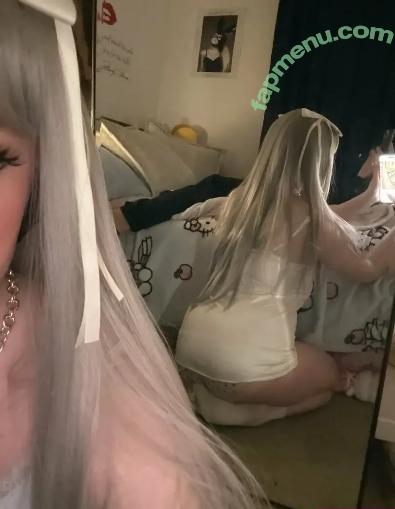 bimbogrlfriend nude photo #0044 (julie / juliekkuma_ / thankyousnext)