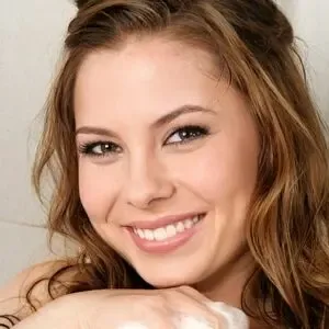 Bindi Irwin / bindisueirwin nude photo #0005