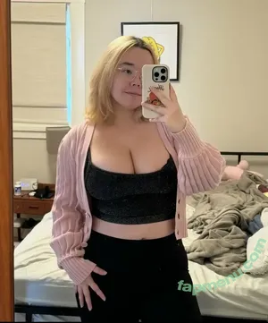 bingsuccino / 852579257 / mrs lagoon nude photo #0030