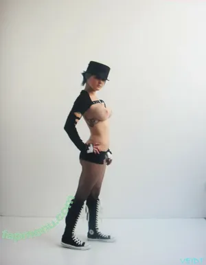 Binx / battybinx / binxbasilisk / bunni_binx / thatsbinx nude photo #0132