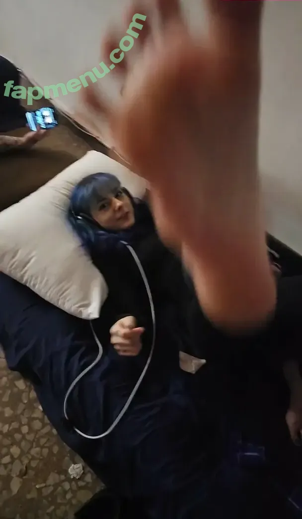 Binx nude photo #0184 (Binxbasilisk / battybinx)