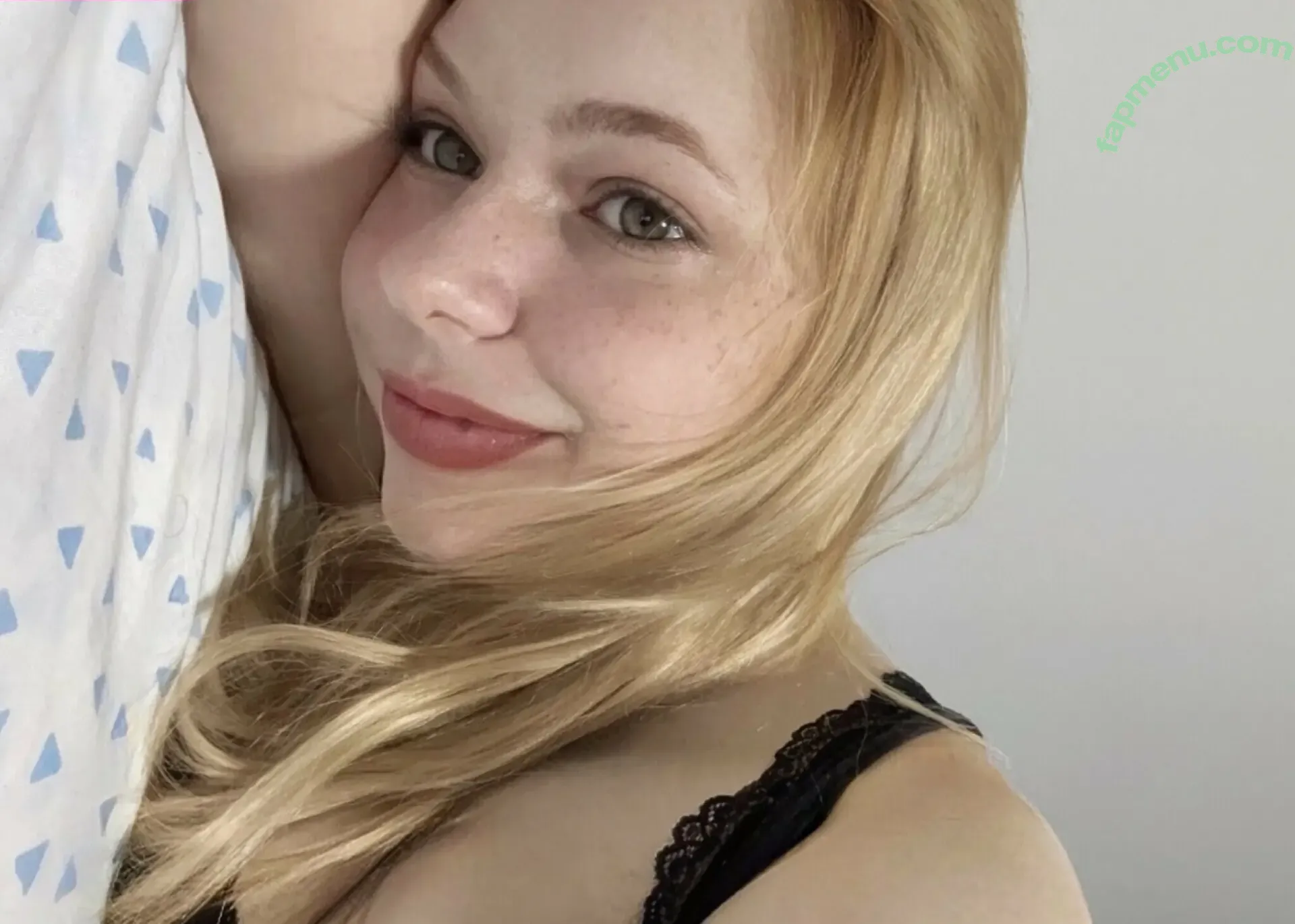biranset nude photo #0015 (biranset)