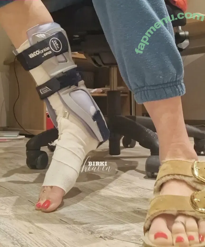 birki-heaven nude photo #0114 (birkensheaven)