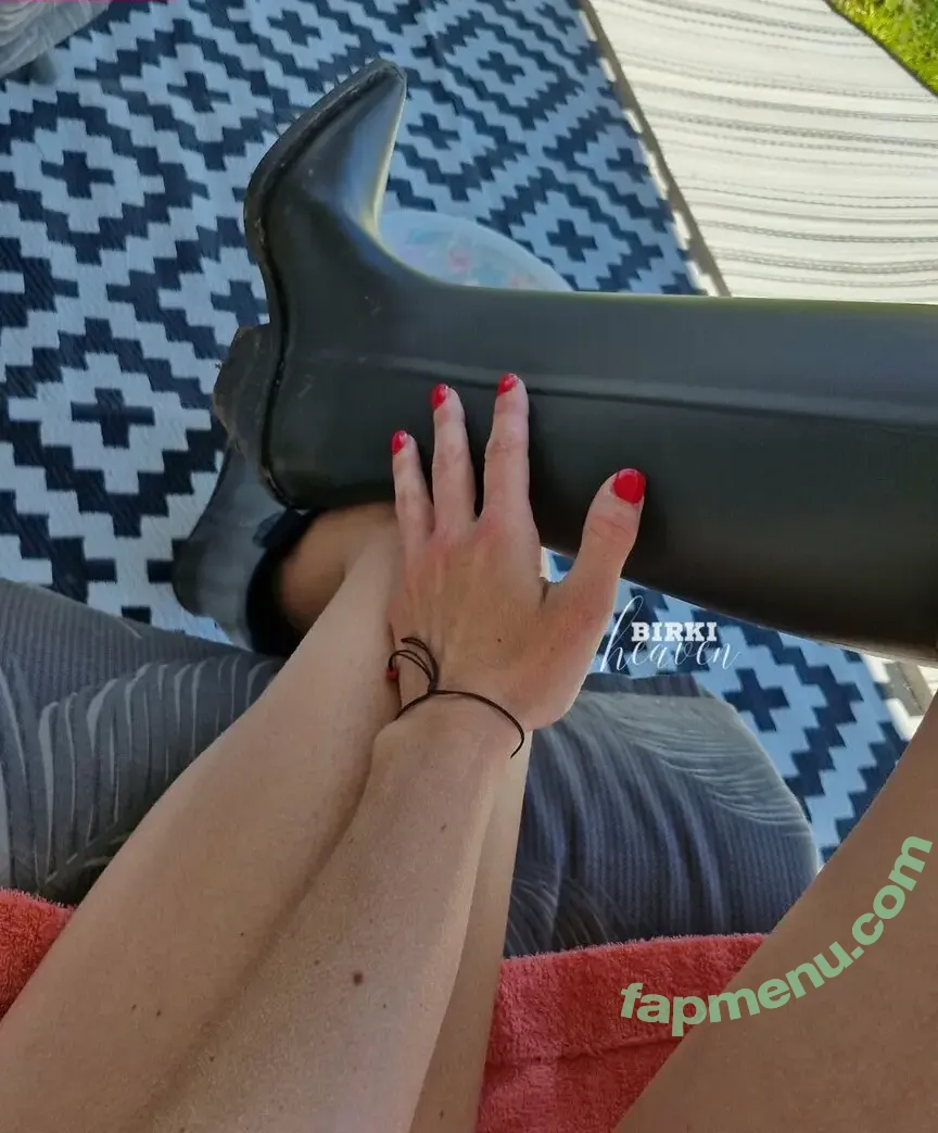 birki-heaven nude photo #0115 (birkensheaven)