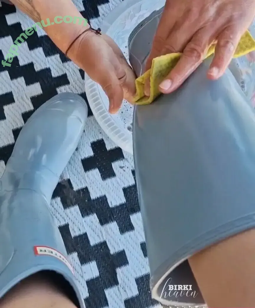 birki-heaven nude photo #0118 (birkensheaven)