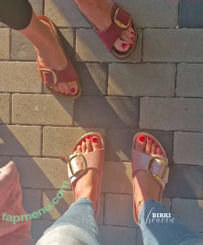 birki-heaven nude photo #0122 (birkensheaven)