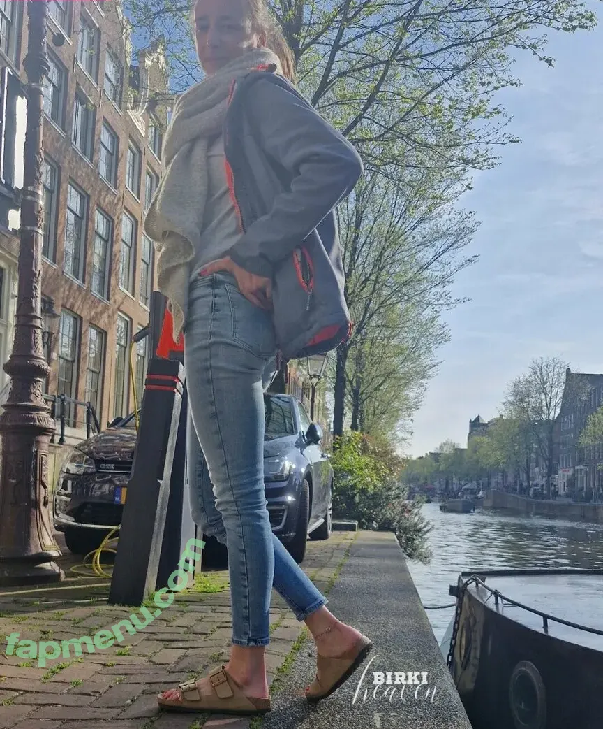 birki-heaven nude photo #0134 (birkensheaven)