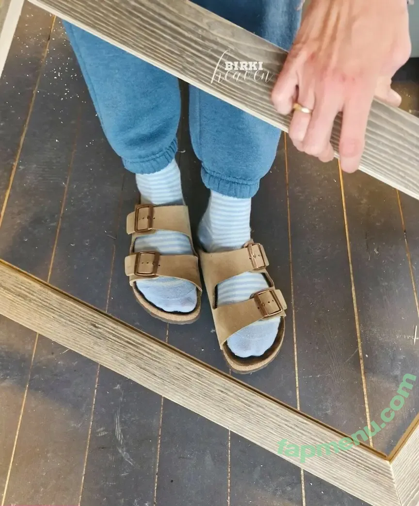 birki-heaven nude photo #0141 (birkensheaven)