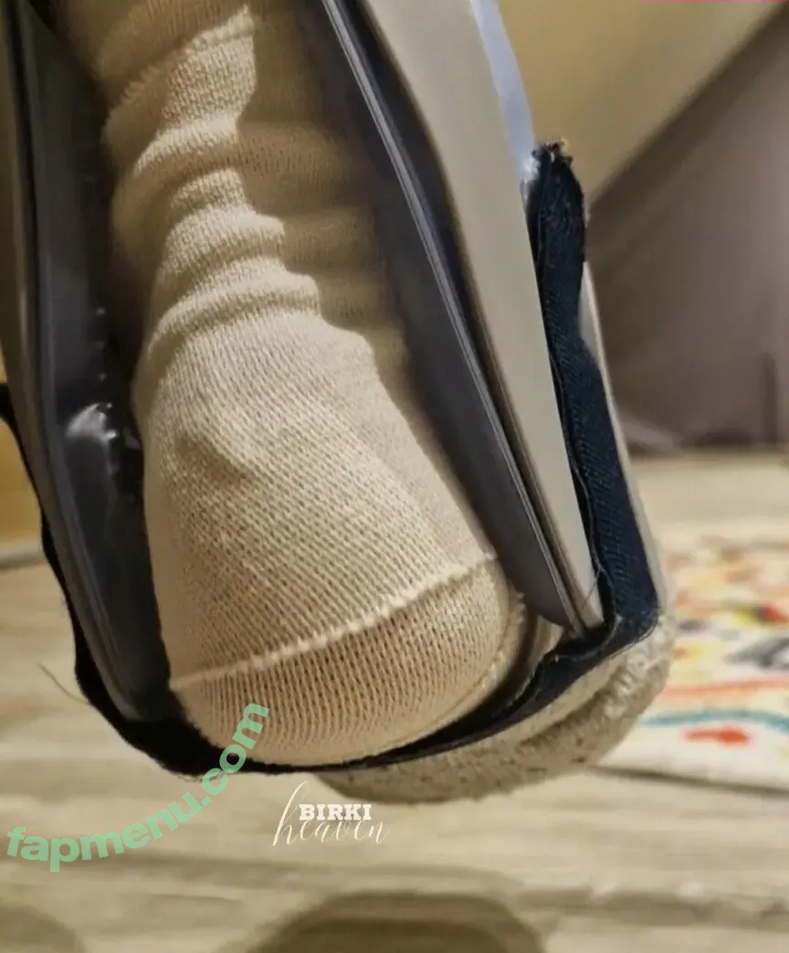 birki-heaven nude photo #0159 (birkensheaven)