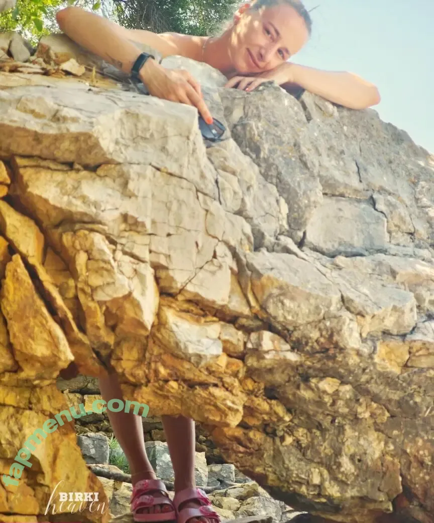 birki-heaven nude photo #0196 (birkensheaven)