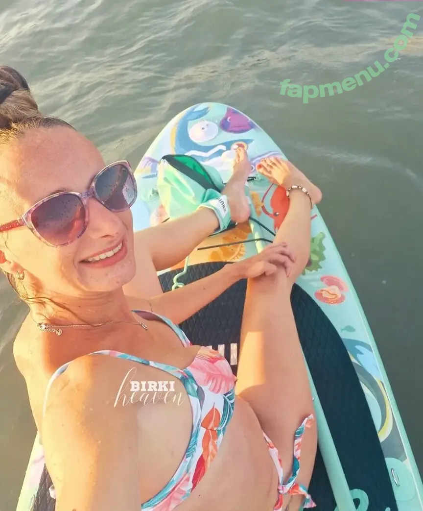 birki-heaven nude photo #0243 (birkensheaven)