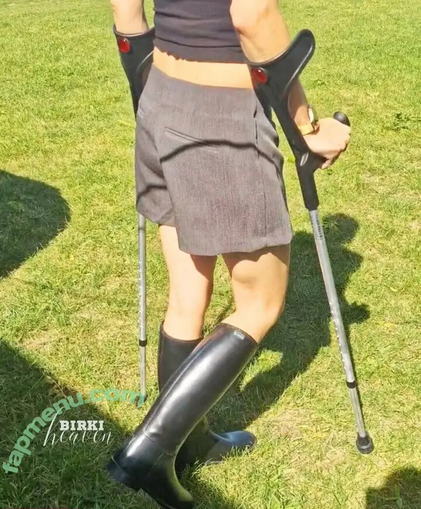 birki-heaven nude photo #0246 (birkensheaven)