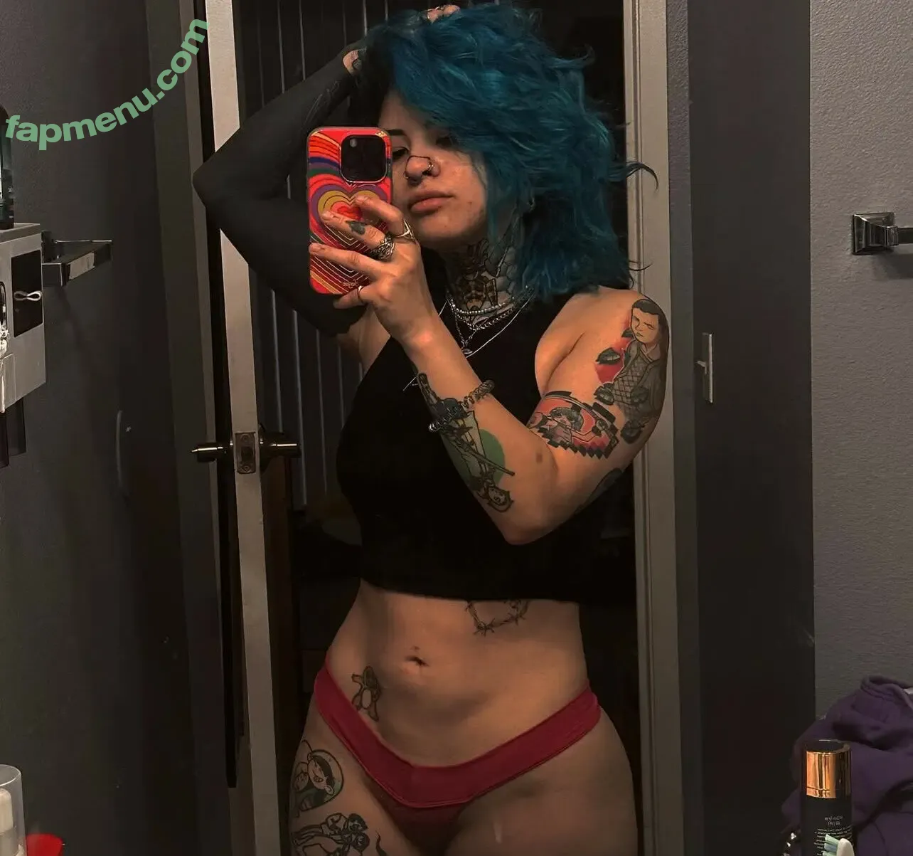 Birthdefect nude photo #0003 (birthdefective)