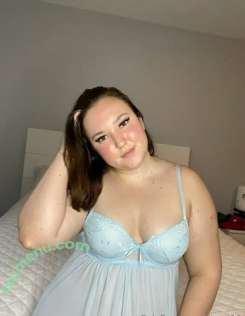 bisexualcollegegirl nude photo #0034 (Fiteen18)