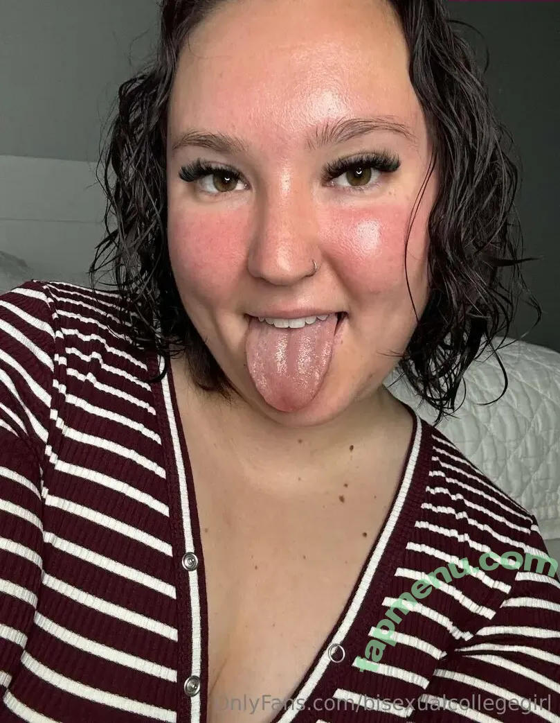 bisexualcollegegirl nude photo #0135 (Fiteen18)