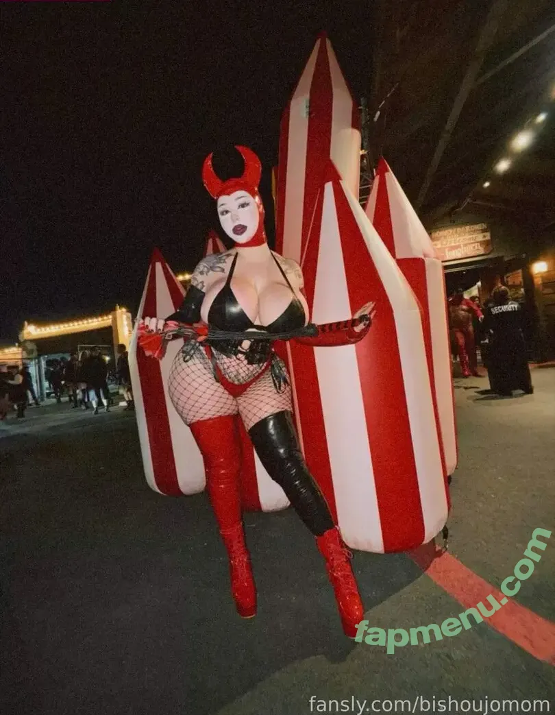 Bishoujo Mom nude photo #0079 (bishoujomom / thejuliettemichele)