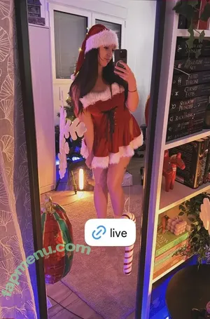 Bisscute / Bisscute_ / bisscute__ nude photo #0183