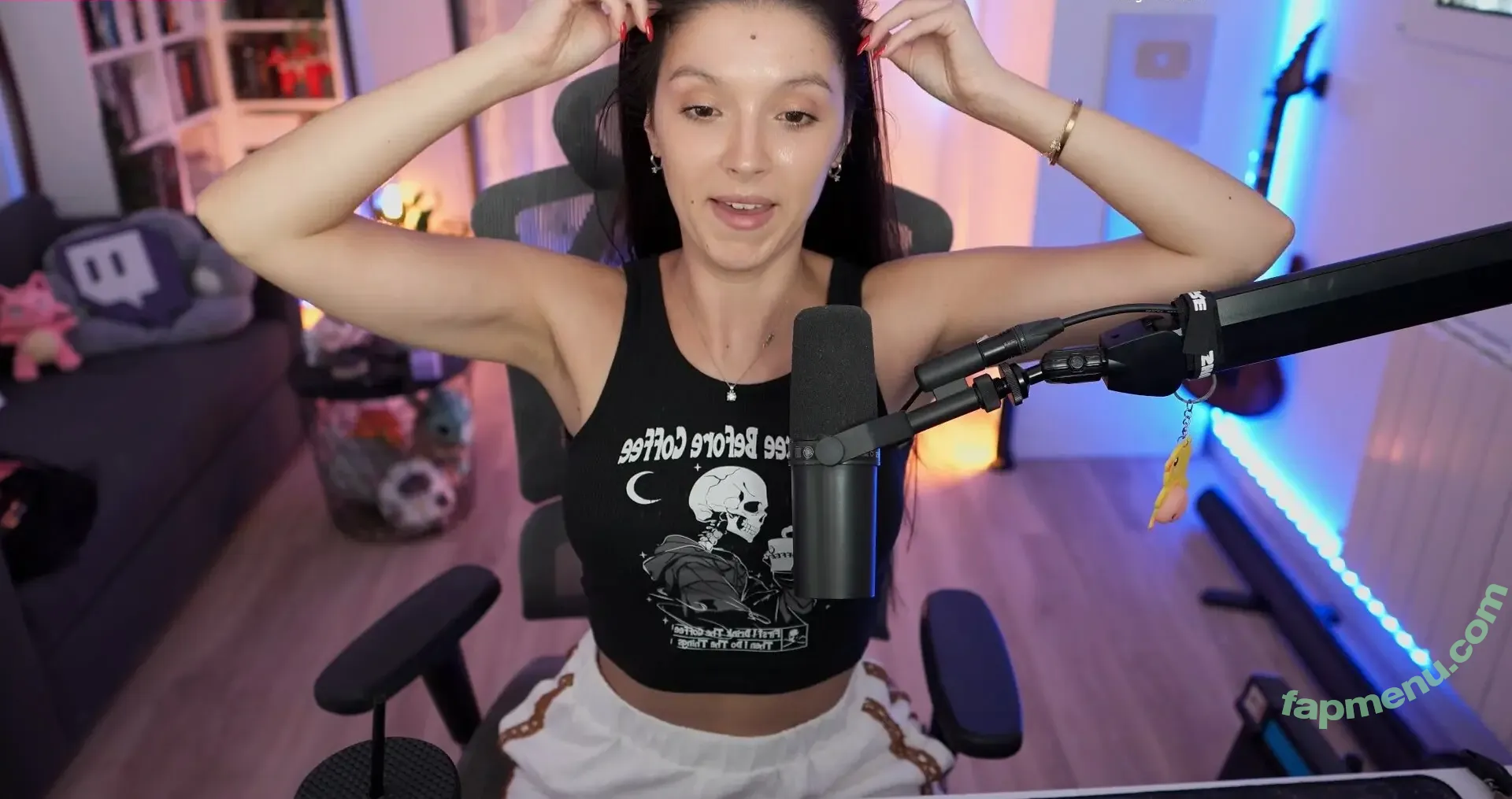 Bisscute nude photo #0138 (bisscute__)