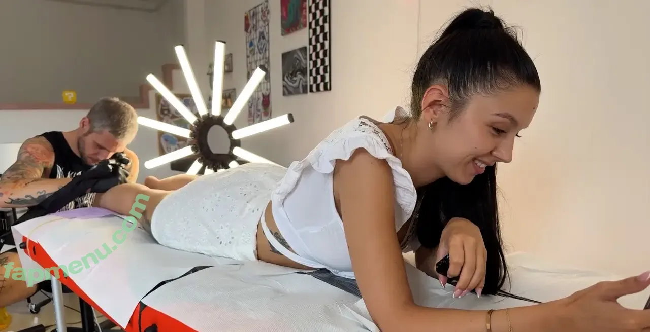 Bisscute nude photo #0198 (Bisscute_ / bisscute__)