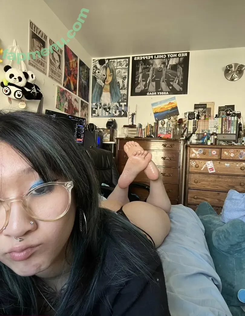 Bitbirdies nude photo #0043 (Fujiokas)