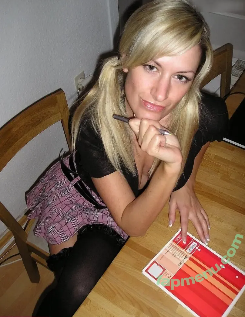 Bitchnr1 nude photo #0280 (Bitchnr1)