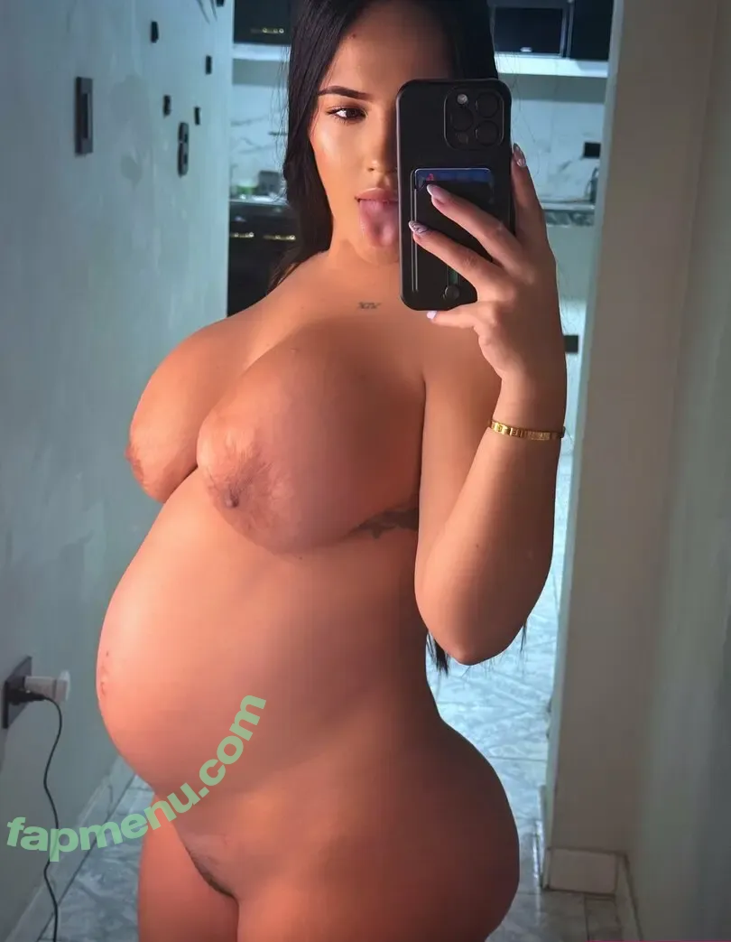 Bitchvalentinyy nude photo #0030 (Bitchvalentinyy)