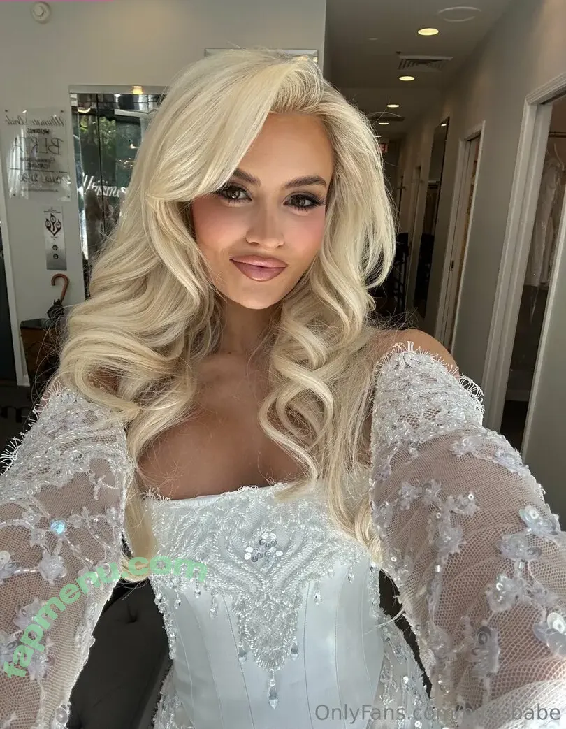 BitesBabe nude photo #0030 (Emily Wallace)